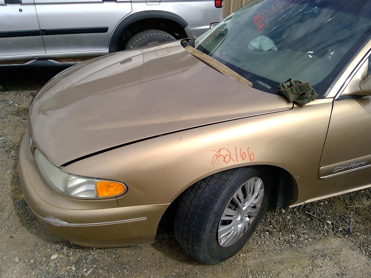 https://f005.backblazeb2.com/file/img-partshotlines-com/Inventory/SW52/Vehicle/21228_10.jpg