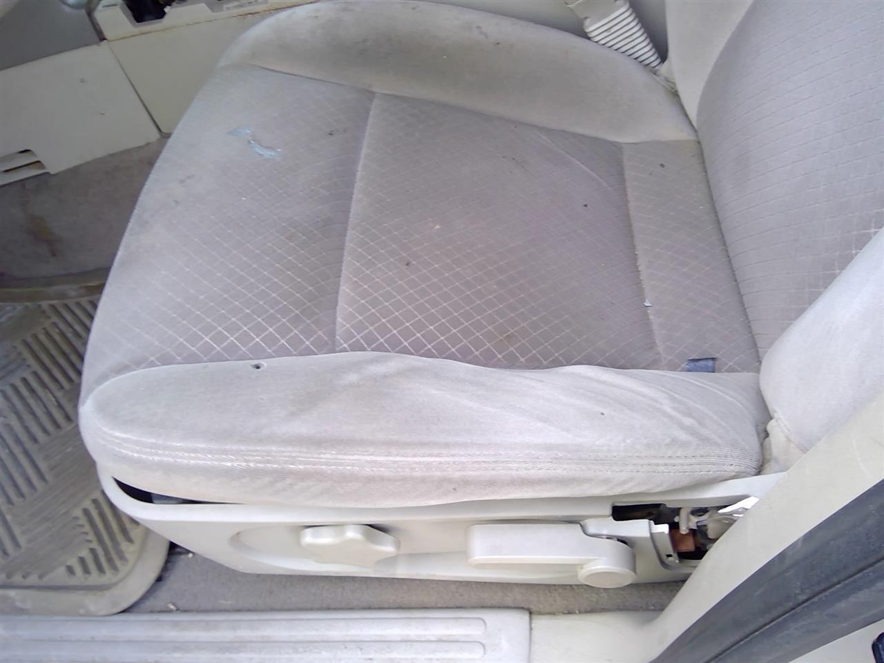 https://f005.backblazeb2.com/file/img-partshotlines-com/Inventory/SW52/Vehicle/21232_03.jpg