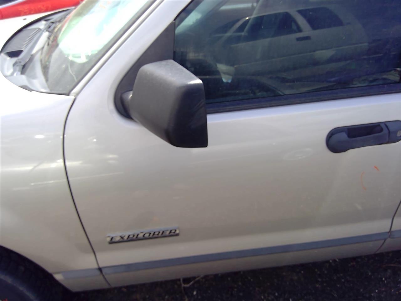 https://f005.backblazeb2.com/file/img-partshotlines-com/Inventory/SW52/Vehicle/21232_10.jpg