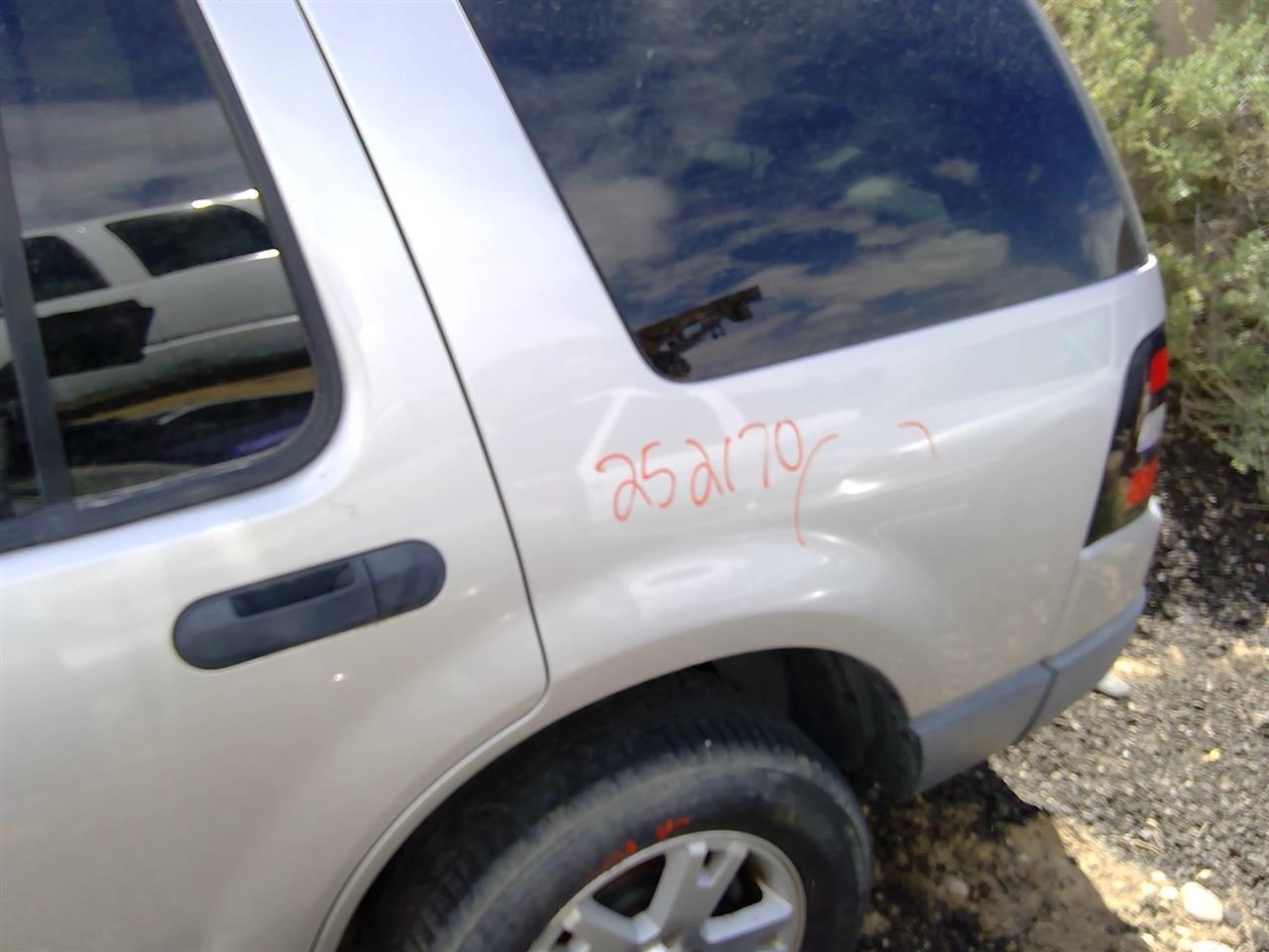 https://f005.backblazeb2.com/file/img-partshotlines-com/Inventory/SW52/Vehicle/21232_12.jpg