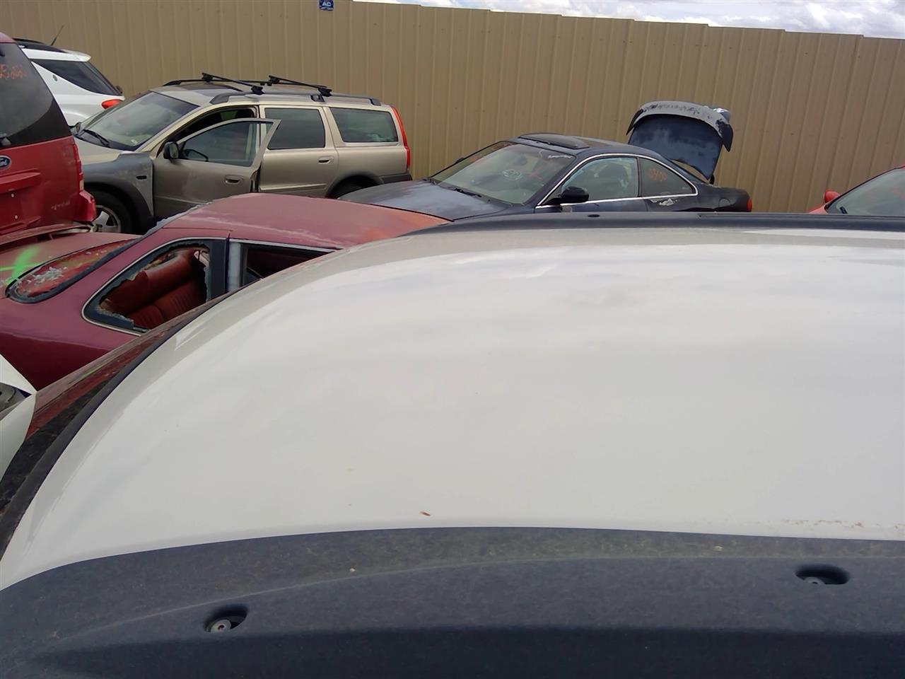 https://f005.backblazeb2.com/file/img-partshotlines-com/Inventory/SW52/Vehicle/21249_04.jpg