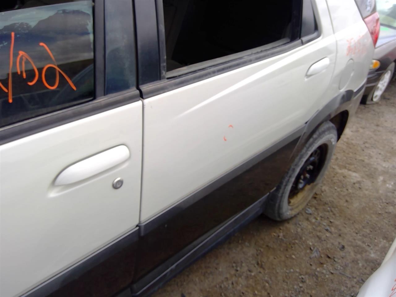 https://f005.backblazeb2.com/file/img-partshotlines-com/Inventory/SW52/Vehicle/21249_10.jpg