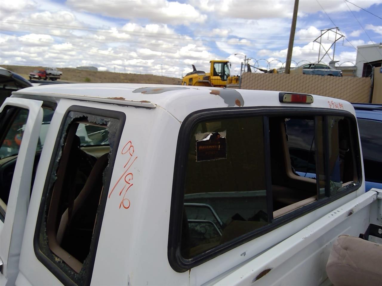 https://f005.backblazeb2.com/file/img-partshotlines-com/Inventory/SW52/Vehicle/21251_11.jpg