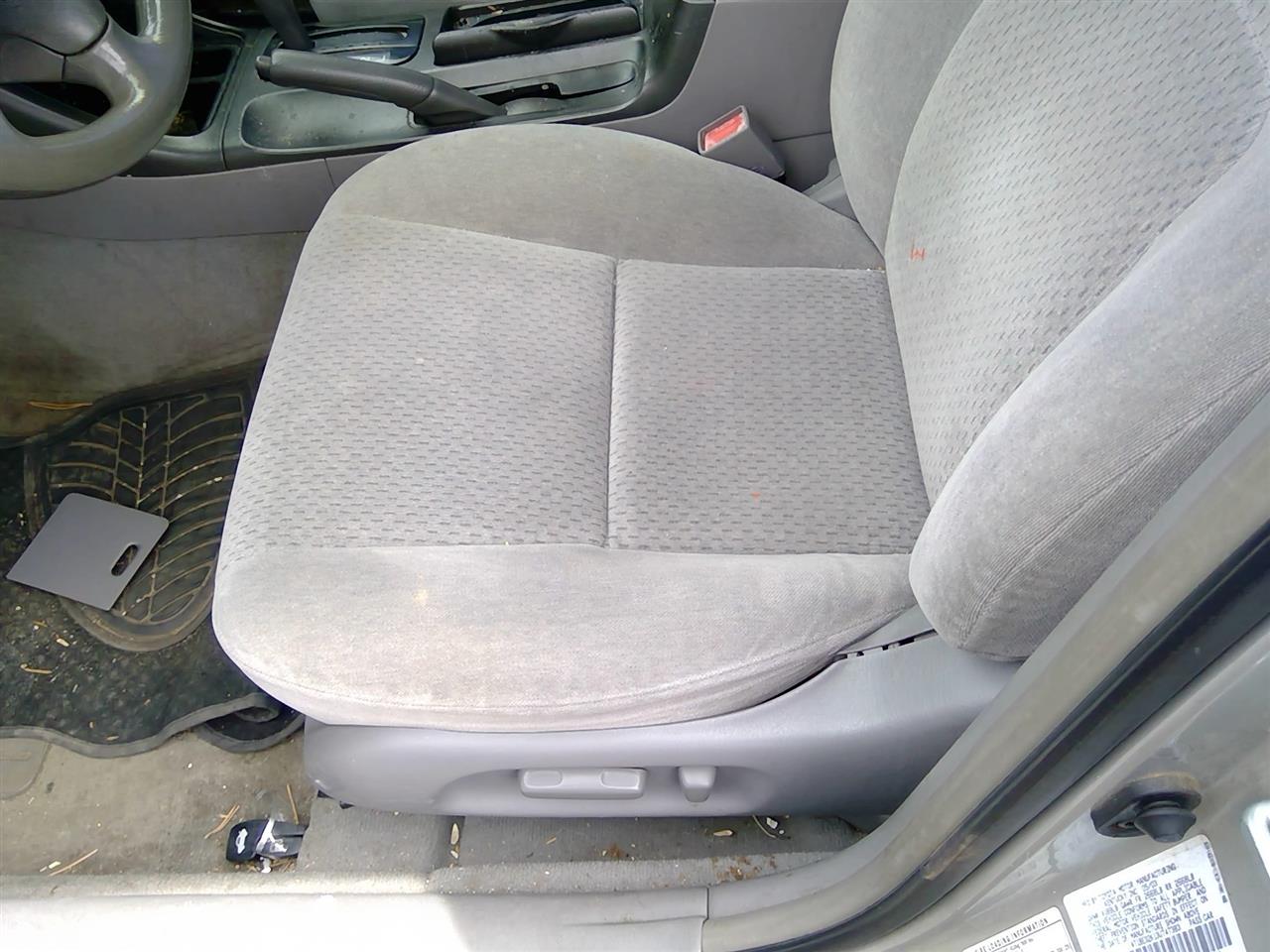 https://f005.backblazeb2.com/file/img-partshotlines-com/Inventory/SW52/Vehicle/21264_03.jpg