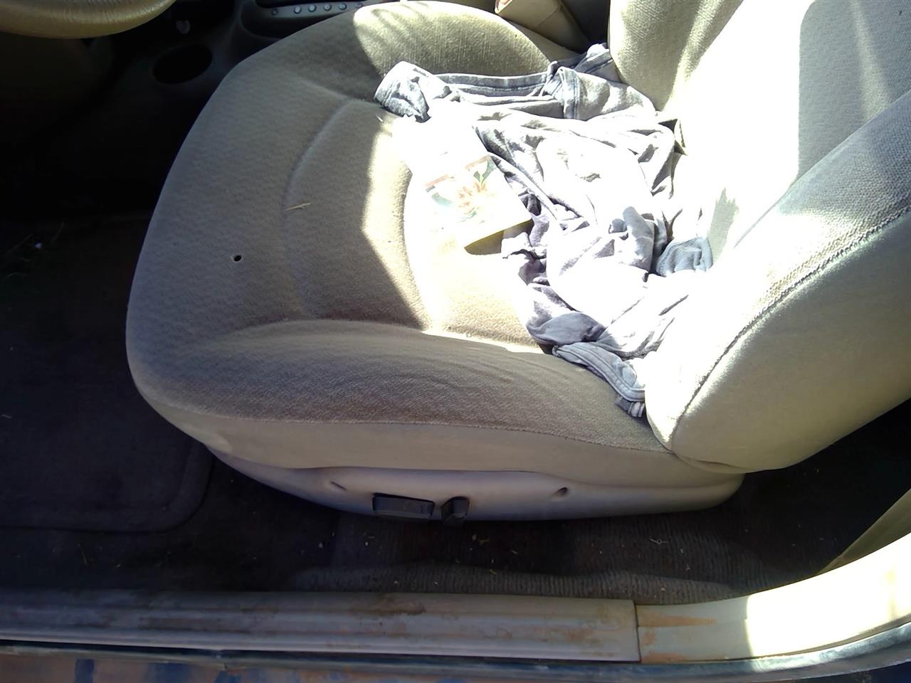 https://f005.backblazeb2.com/file/img-partshotlines-com/Inventory/SW52/Vehicle/21274_03.jpg