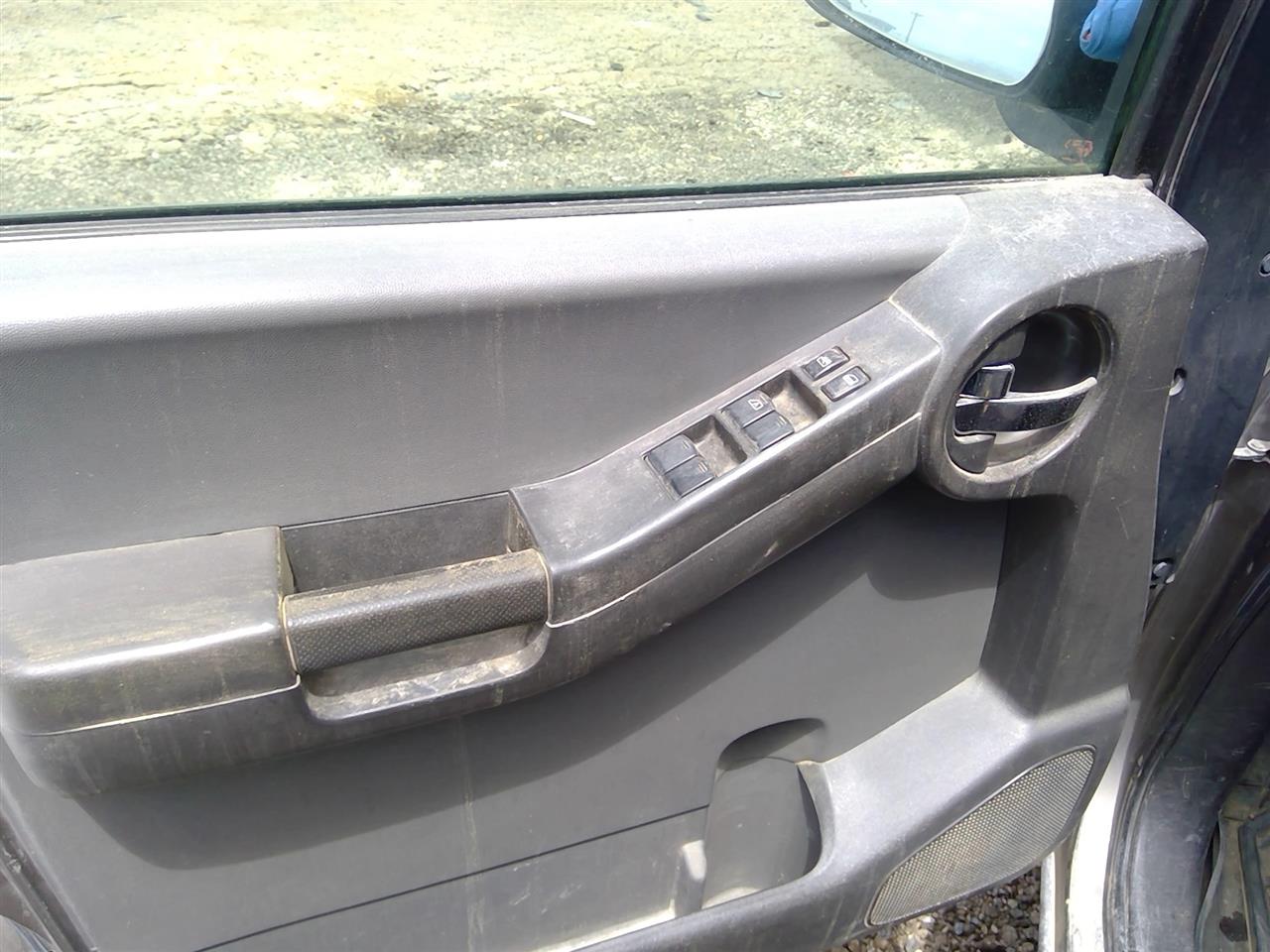 https://f005.backblazeb2.com/file/img-partshotlines-com/Inventory/SW52/Vehicle/21288_02.jpg