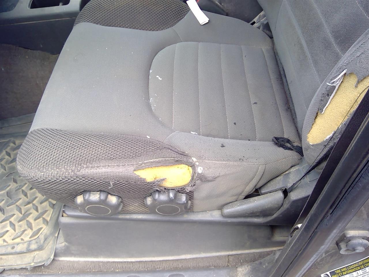 https://f005.backblazeb2.com/file/img-partshotlines-com/Inventory/SW52/Vehicle/21288_03.jpg