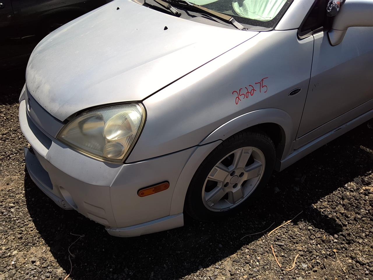 https://f005.backblazeb2.com/file/img-partshotlines-com/Inventory/SW52/Vehicle/21340_09.jpg