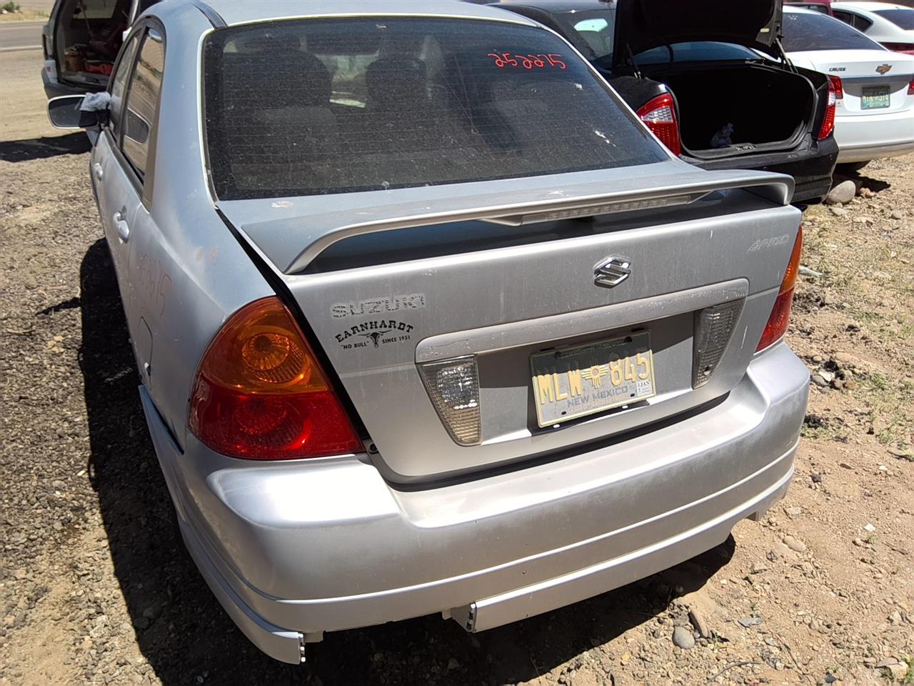 https://f005.backblazeb2.com/file/img-partshotlines-com/Inventory/SW52/Vehicle/21340_13.jpg