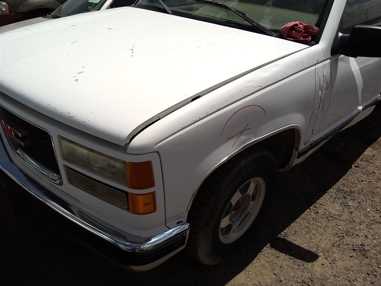 https://f005.backblazeb2.com/file/img-partshotlines-com/Inventory/SW52/Vehicle/21362_08.jpg