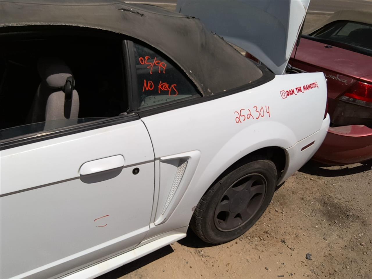 https://f005.backblazeb2.com/file/img-partshotlines-com/Inventory/SW52/Vehicle/21370_11.jpg