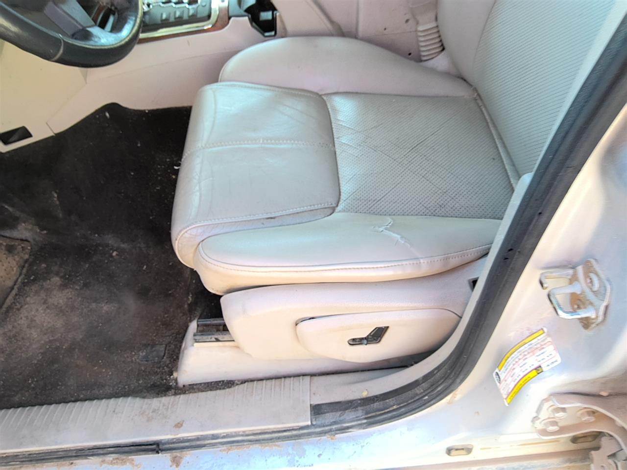 https://f005.backblazeb2.com/file/img-partshotlines-com/Inventory/SW52/Vehicle/21371_03.jpg