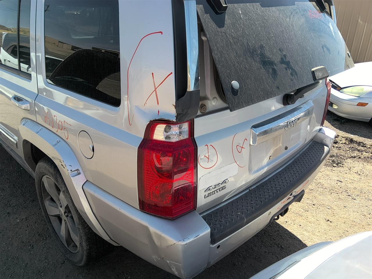 https://f005.backblazeb2.com/file/img-partshotlines-com/Inventory/SW52/Vehicle/21371_13.jpg