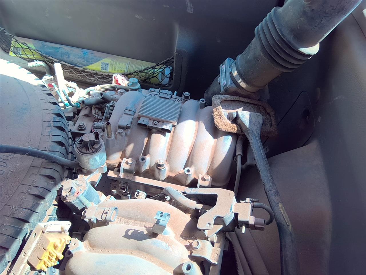 https://f005.backblazeb2.com/file/img-partshotlines-com/Inventory/SW52/Vehicle/21372_06.jpg