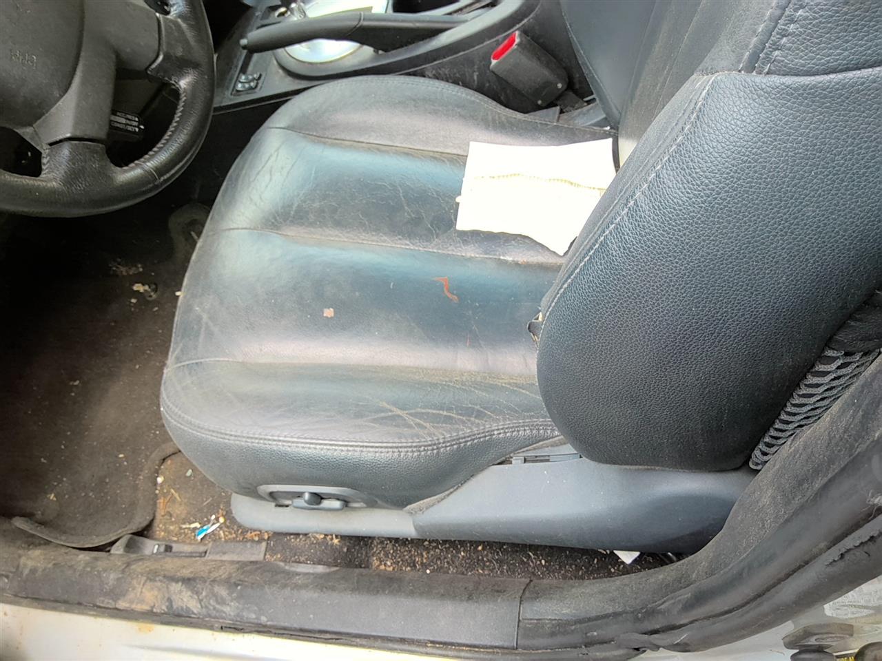 https://f005.backblazeb2.com/file/img-partshotlines-com/Inventory/SW52/Vehicle/21376_03.jpg