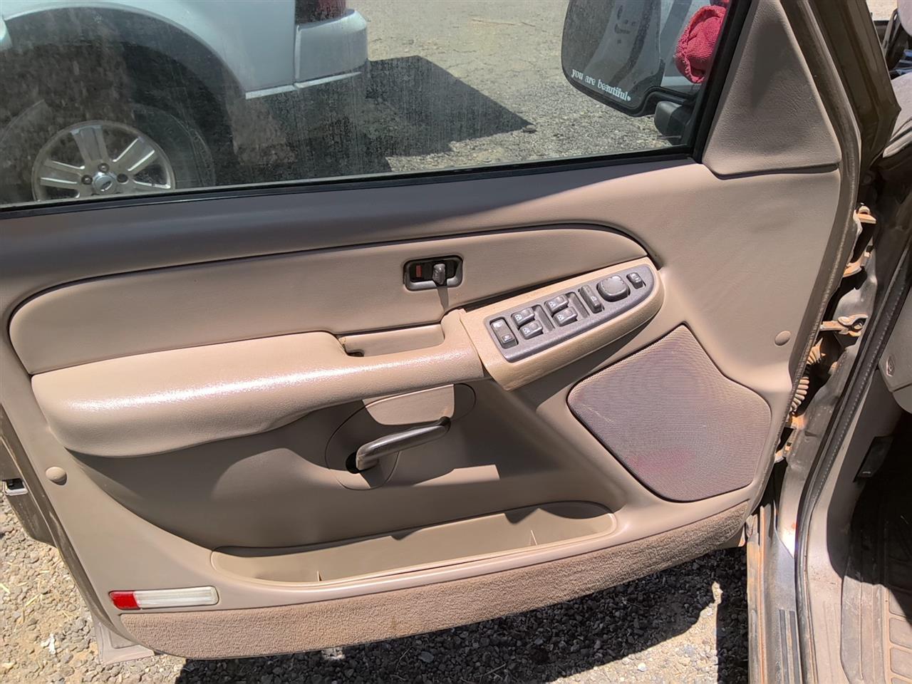 https://f005.backblazeb2.com/file/img-partshotlines-com/Inventory/SW52/Vehicle/21386_02.jpg