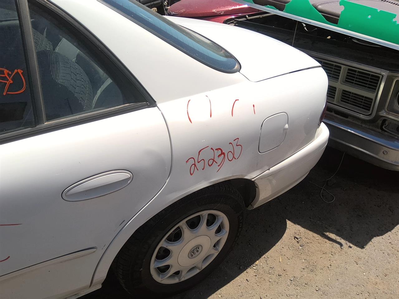 https://f005.backblazeb2.com/file/img-partshotlines-com/Inventory/SW52/Vehicle/21390_12.jpg