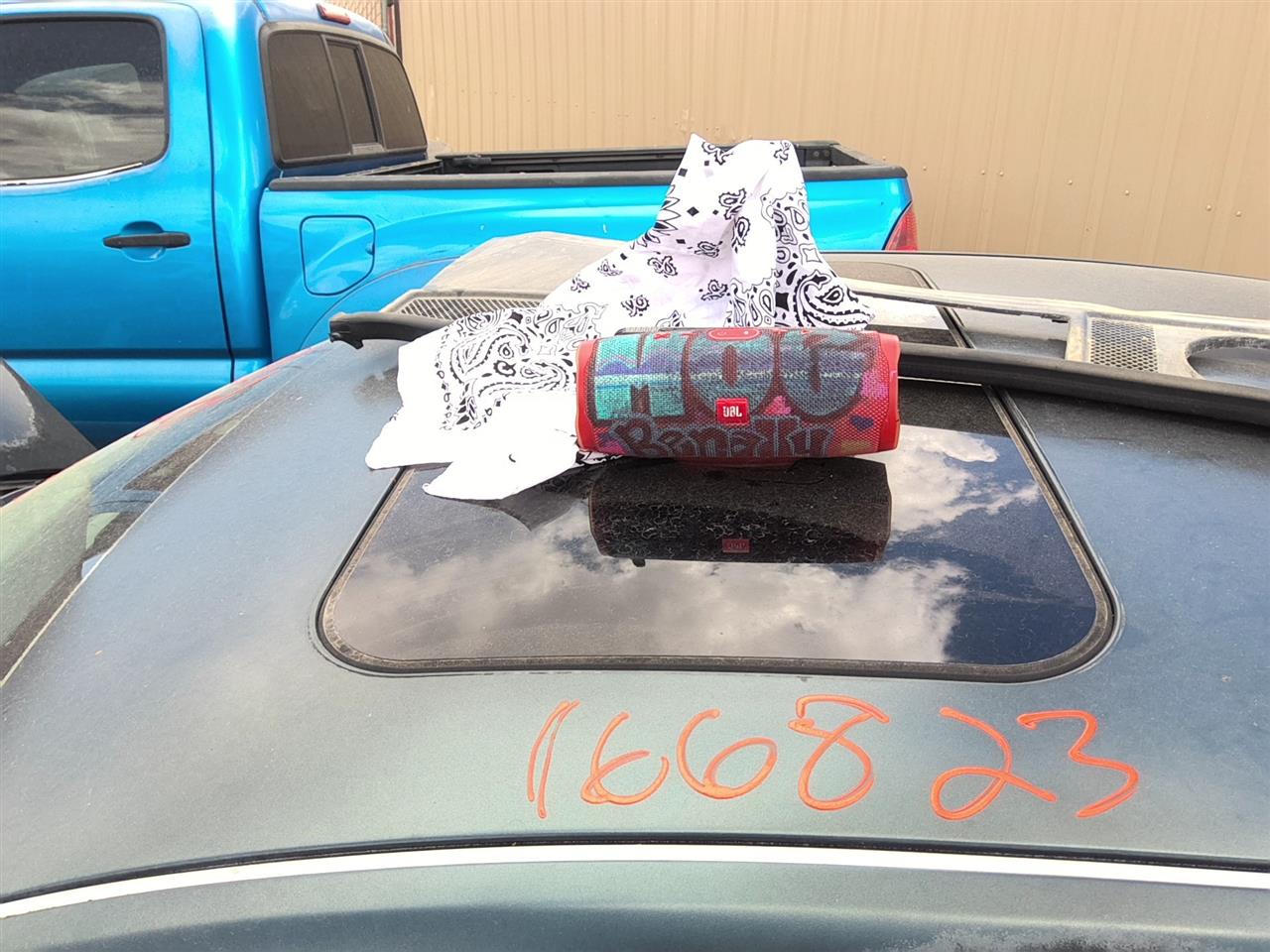 https://f005.backblazeb2.com/file/img-partshotlines-com/Inventory/SW52/Vehicle/21396_04.jpg