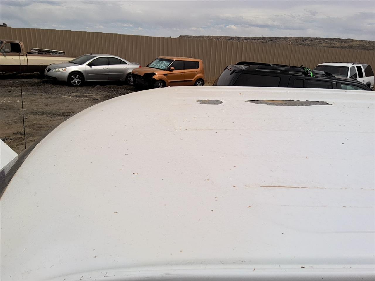 https://f005.backblazeb2.com/file/img-partshotlines-com/Inventory/SW52/Vehicle/21404_05.jpg