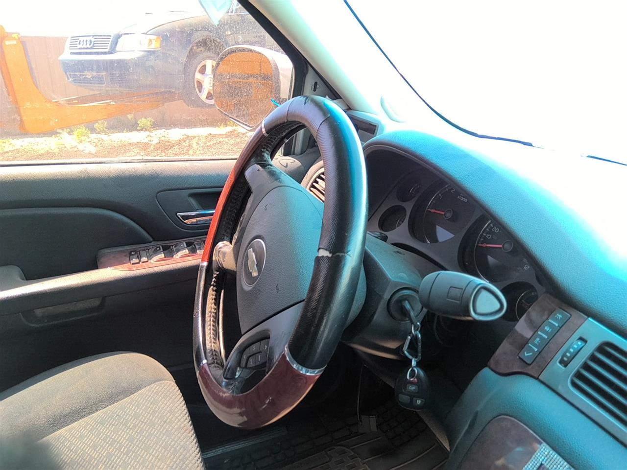 https://f005.backblazeb2.com/file/img-partshotlines-com/Inventory/SW52/Vehicle/21405_02.jpg