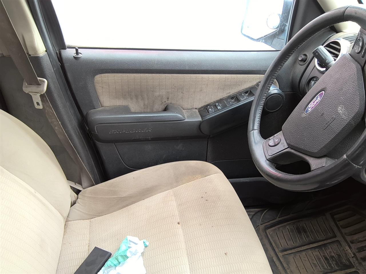 https://f005.backblazeb2.com/file/img-partshotlines-com/Inventory/SW52/Vehicle/21407_02.jpg