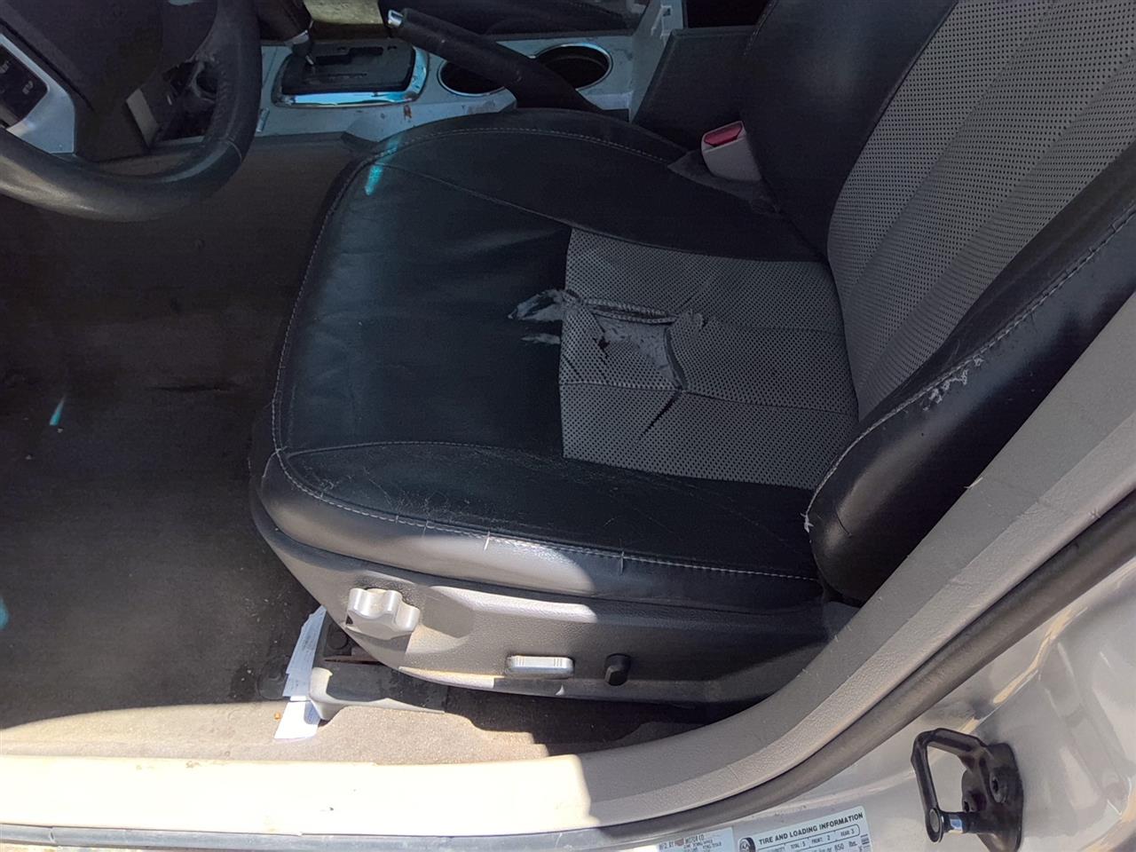 https://f005.backblazeb2.com/file/img-partshotlines-com/Inventory/SW52/Vehicle/21425_03.jpg