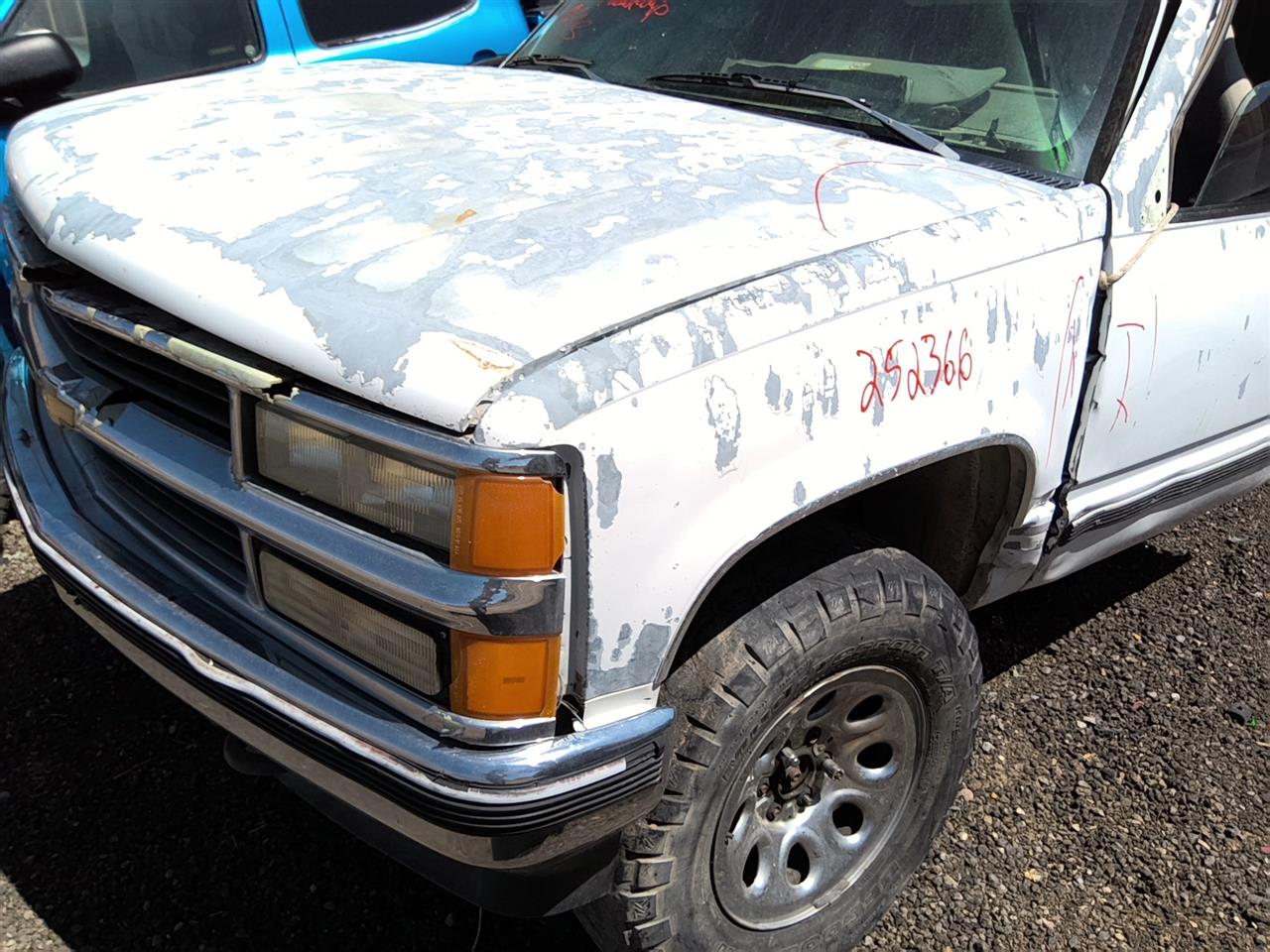 https://f005.backblazeb2.com/file/img-partshotlines-com/Inventory/SW52/Vehicle/21433_08.jpg