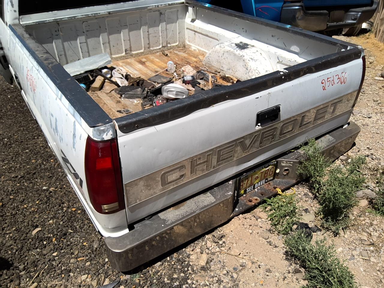 https://f005.backblazeb2.com/file/img-partshotlines-com/Inventory/SW52/Vehicle/21433_12.jpg