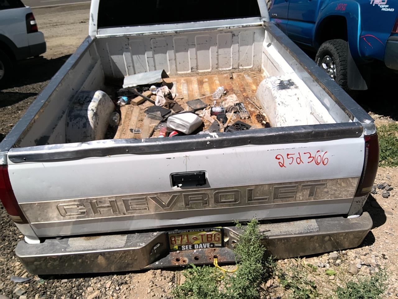 https://f005.backblazeb2.com/file/img-partshotlines-com/Inventory/SW52/Vehicle/21433_13.jpg