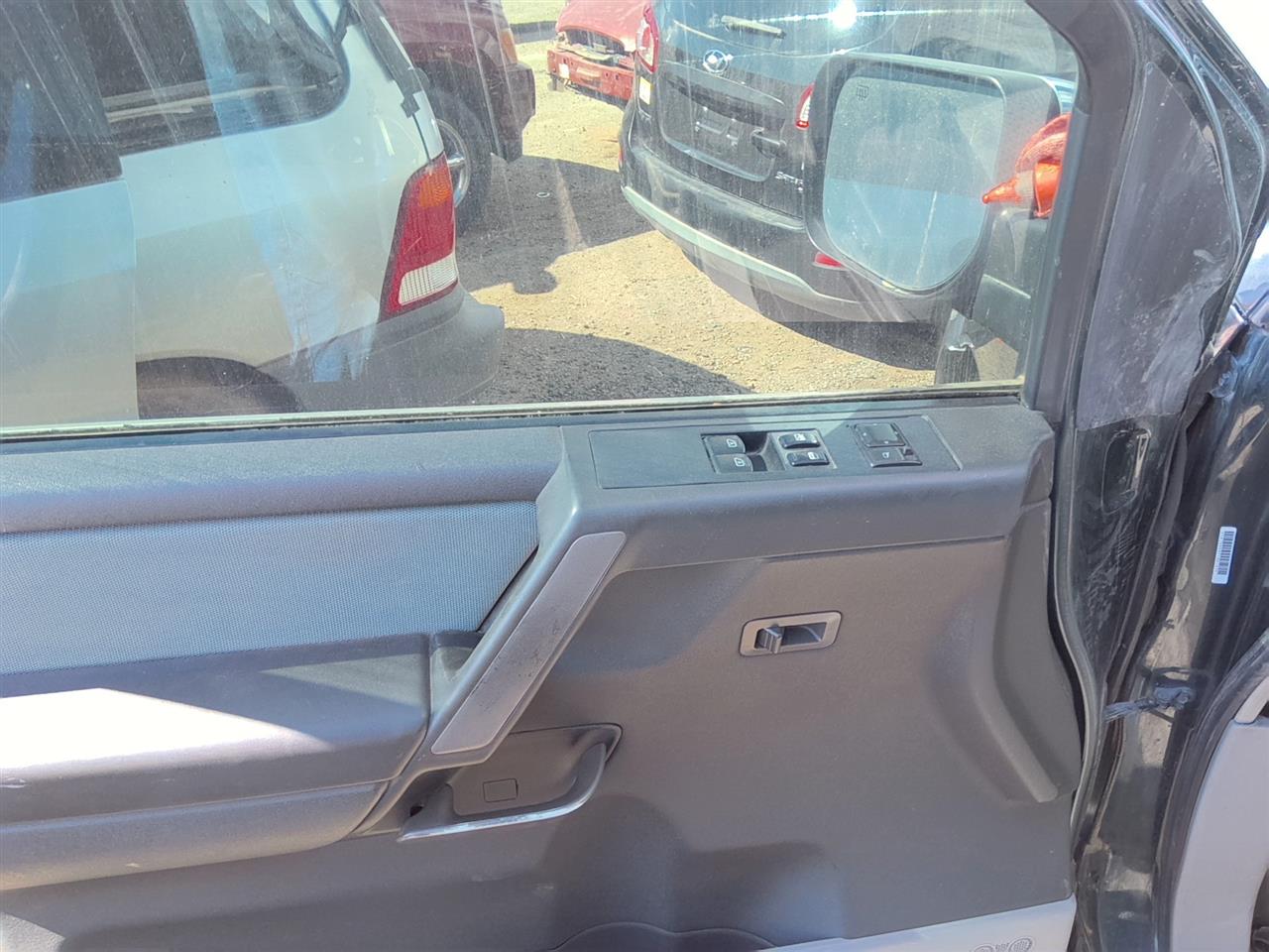 https://f005.backblazeb2.com/file/img-partshotlines-com/Inventory/SW52/Vehicle/21472_02.jpg