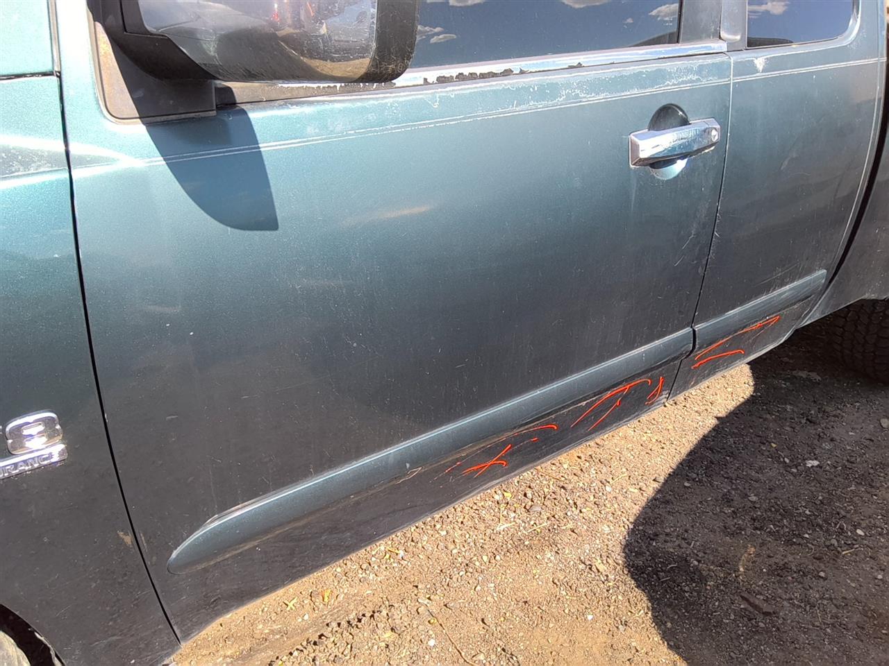 https://f005.backblazeb2.com/file/img-partshotlines-com/Inventory/SW52/Vehicle/21472_11.jpg