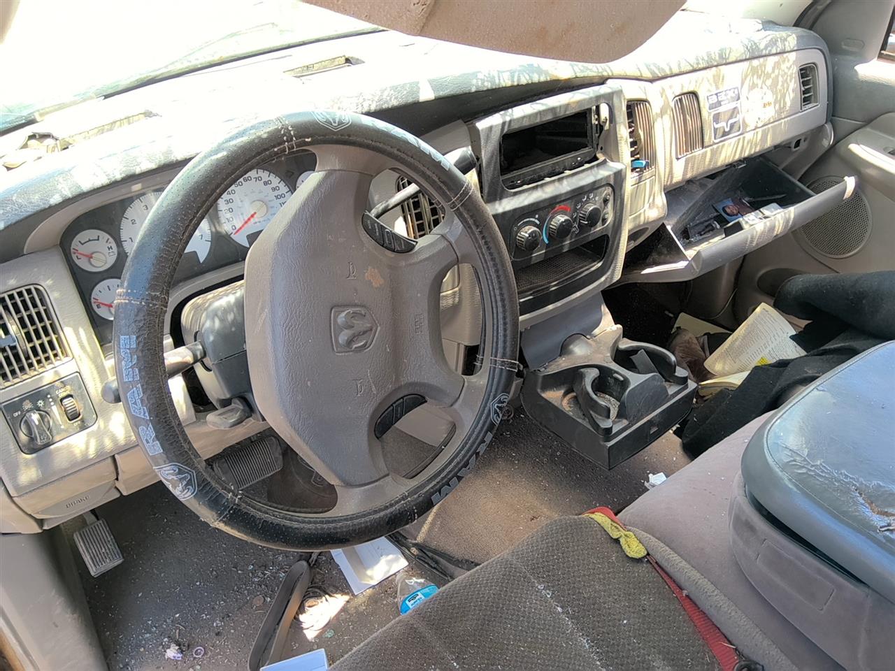 https://f005.backblazeb2.com/file/img-partshotlines-com/Inventory/SW52/Vehicle/21473_01.jpg