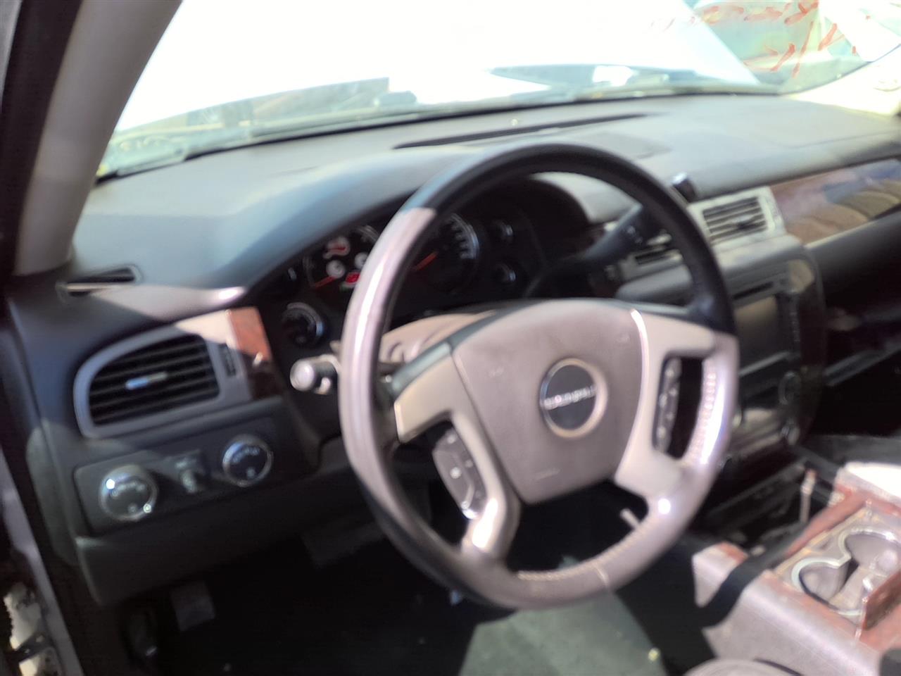 https://f005.backblazeb2.com/file/img-partshotlines-com/Inventory/SW52/Vehicle/21476_02.jpg