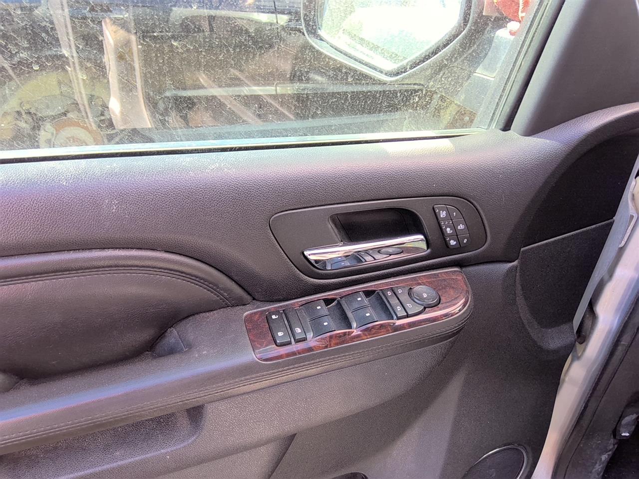 https://f005.backblazeb2.com/file/img-partshotlines-com/Inventory/SW52/Vehicle/21476_03.jpg