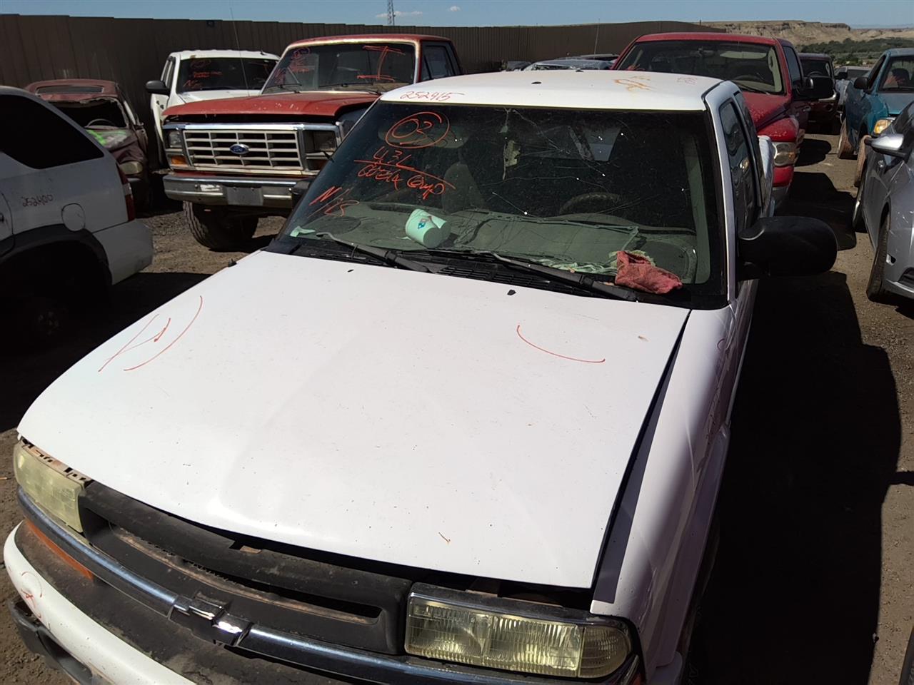 https://f005.backblazeb2.com/file/img-partshotlines-com/Inventory/SW52/Vehicle/21482_07.jpg