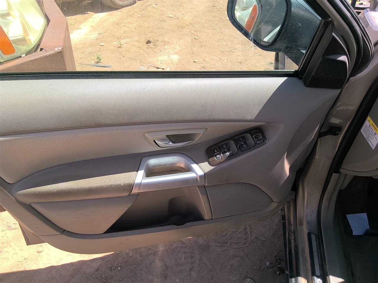 https://f005.backblazeb2.com/file/img-partshotlines-com/Inventory/SW52/Vehicle/21483_02.jpg