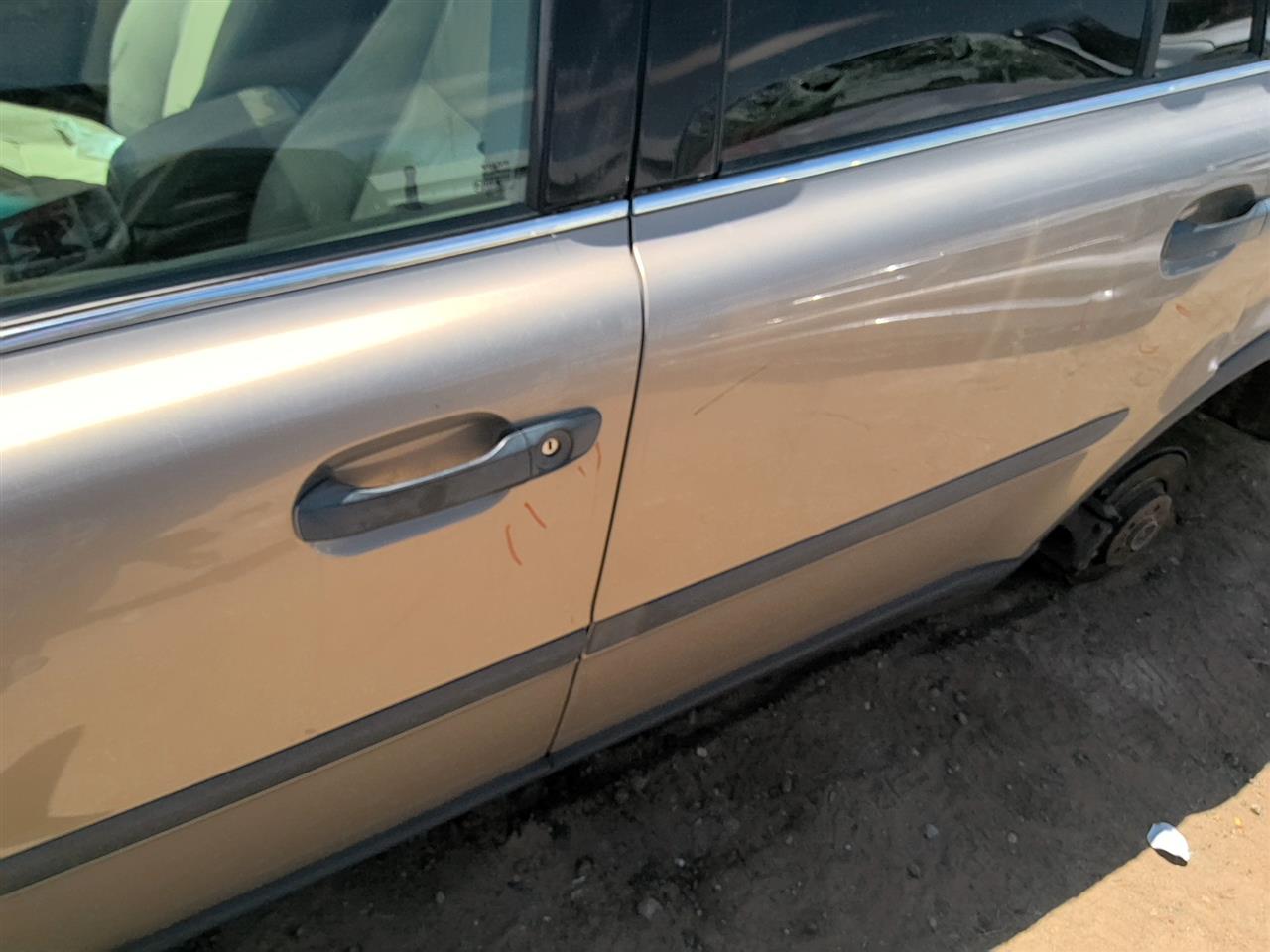 https://f005.backblazeb2.com/file/img-partshotlines-com/Inventory/SW52/Vehicle/21483_11.jpg