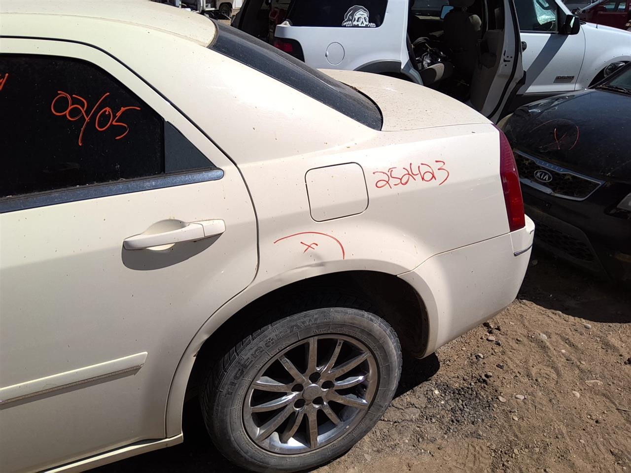 https://f005.backblazeb2.com/file/img-partshotlines-com/Inventory/SW52/Vehicle/21491_13.jpg