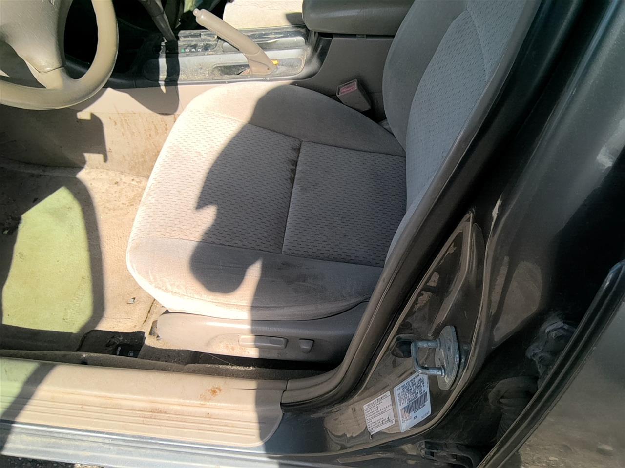 https://f005.backblazeb2.com/file/img-partshotlines-com/Inventory/SW52/Vehicle/21498_03.jpg