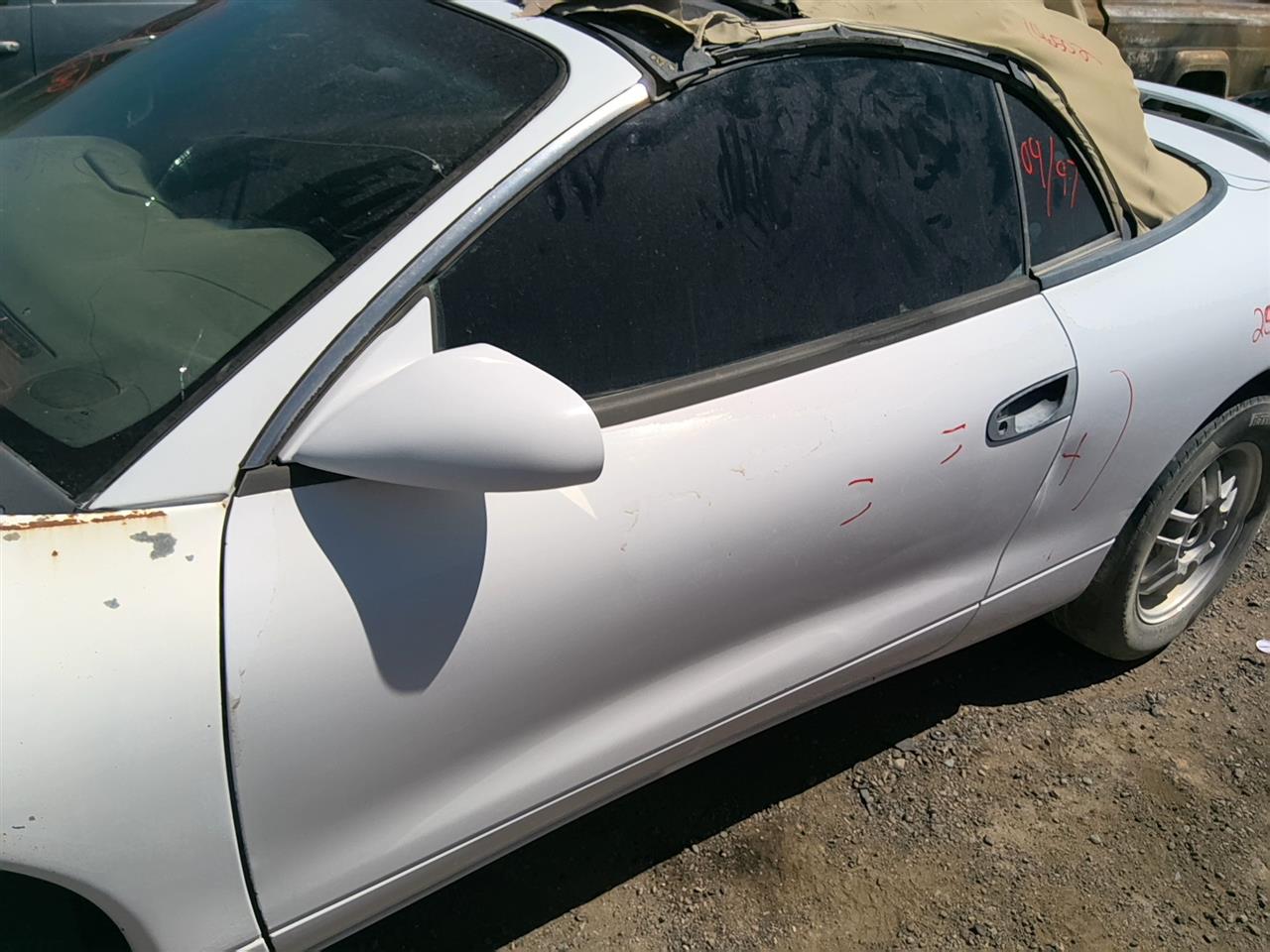 https://f005.backblazeb2.com/file/img-partshotlines-com/Inventory/SW52/Vehicle/21508_10.jpg