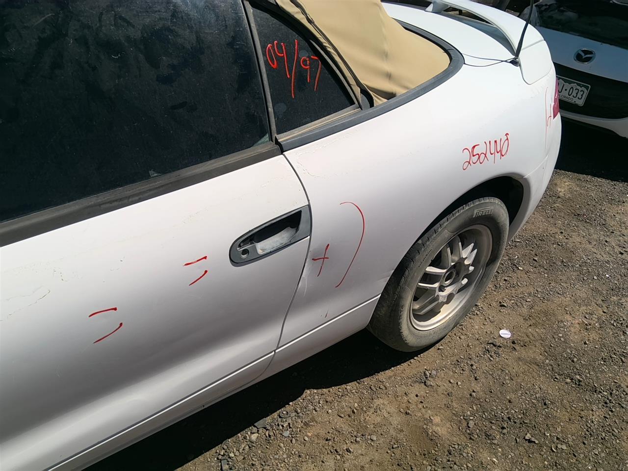 https://f005.backblazeb2.com/file/img-partshotlines-com/Inventory/SW52/Vehicle/21508_11.jpg