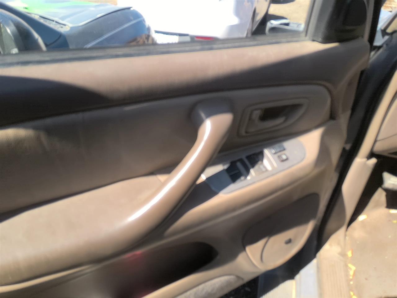 https://f005.backblazeb2.com/file/img-partshotlines-com/Inventory/SW52/Vehicle/21510_02.jpg