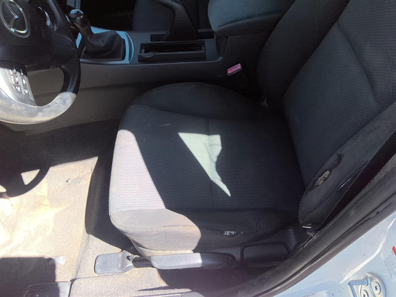 https://f005.backblazeb2.com/file/img-partshotlines-com/Inventory/SW52/Vehicle/21511_03.jpg