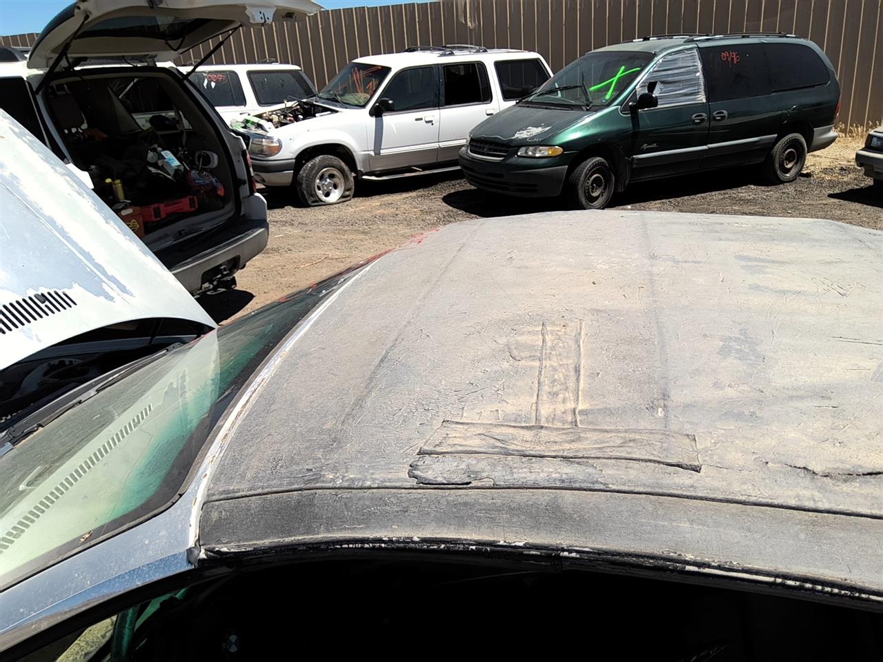 https://f005.backblazeb2.com/file/img-partshotlines-com/Inventory/SW52/Vehicle/21518_04.jpg