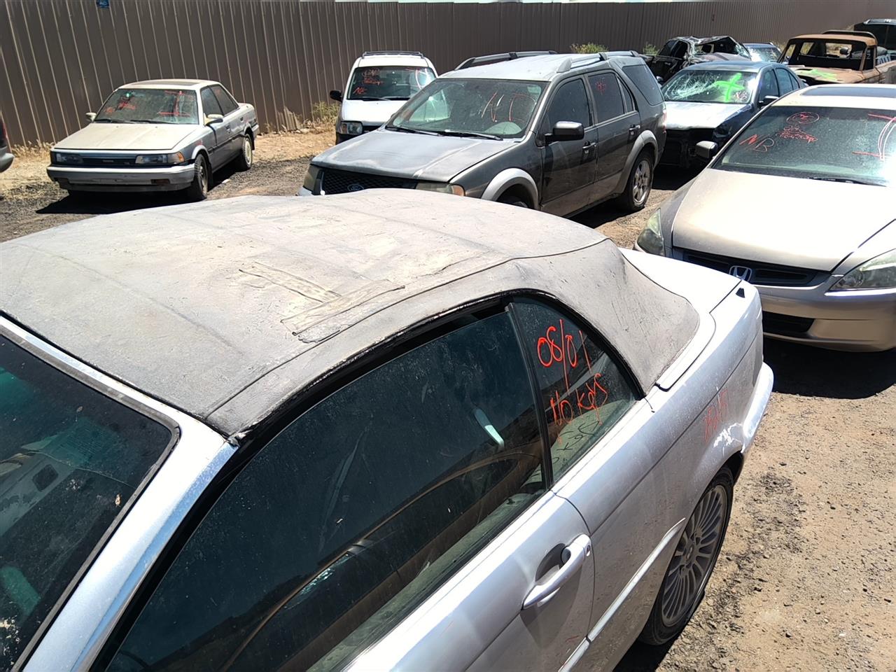https://f005.backblazeb2.com/file/img-partshotlines-com/Inventory/SW52/Vehicle/21518_05.jpg