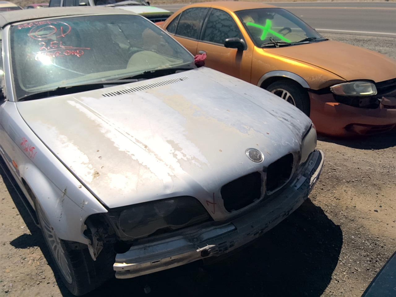 https://f005.backblazeb2.com/file/img-partshotlines-com/Inventory/SW52/Vehicle/21518_08.jpg
