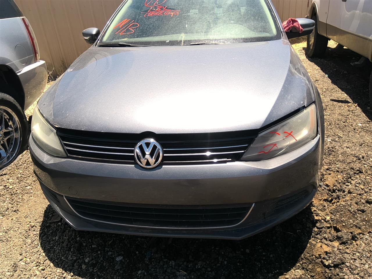 https://f005.backblazeb2.com/file/img-partshotlines-com/Inventory/SW52/Vehicle/21521_07.jpg