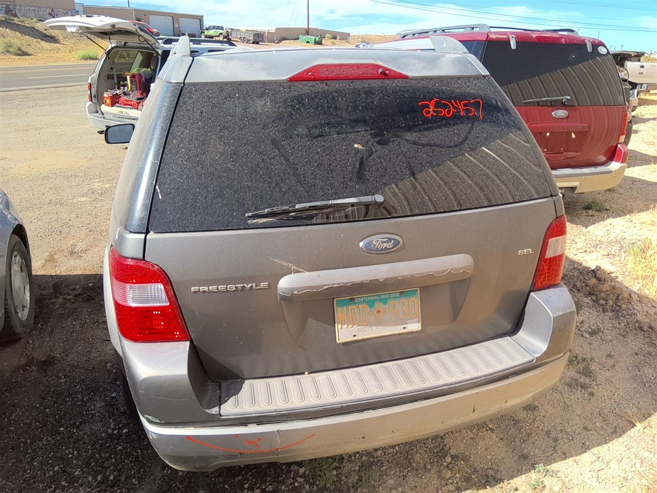 https://f005.backblazeb2.com/file/img-partshotlines-com/Inventory/SW52/Vehicle/21524_14.jpg