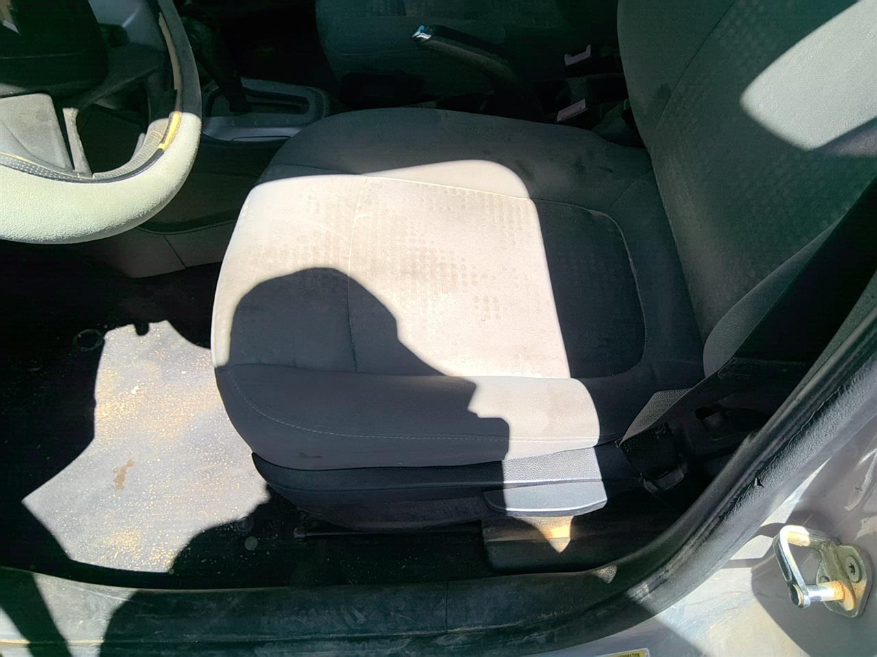https://f005.backblazeb2.com/file/img-partshotlines-com/Inventory/SW52/Vehicle/21538_03.jpg