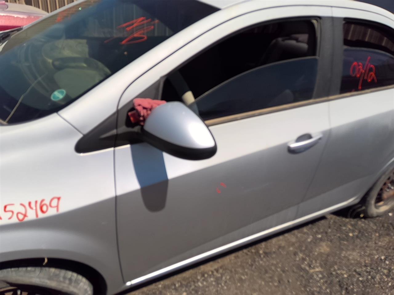 https://f005.backblazeb2.com/file/img-partshotlines-com/Inventory/SW52/Vehicle/21538_10.jpg